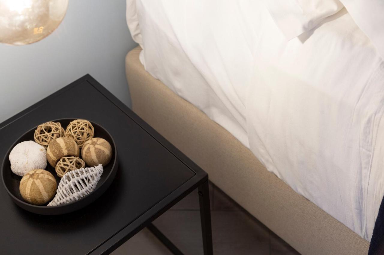 Cool And Stylish City Apartment - Wifi Trieste Bagian luar foto